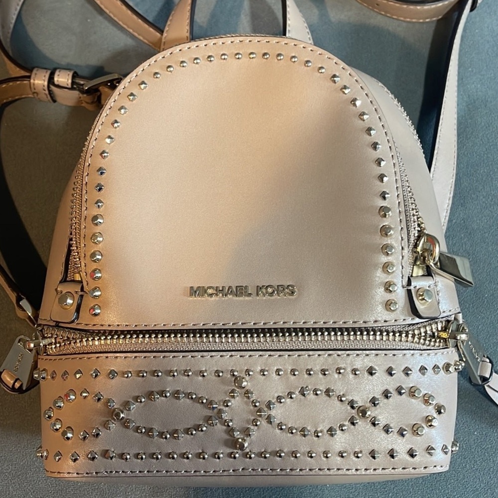 ⭐️SOLD⭐️Michael Kors Studded Cream Backpack
